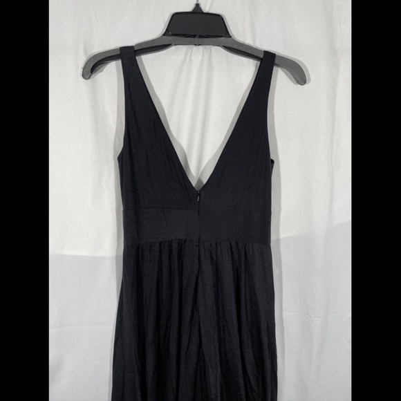 NEW‎ La Femme [sz 6 ] Sleeveless Plunge Neck Gown in Black - Picture 7 of 12